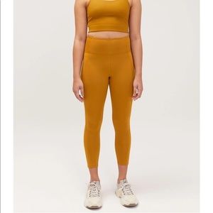 Girlfriend Collective Saddle Compressive High-Rise Leggings